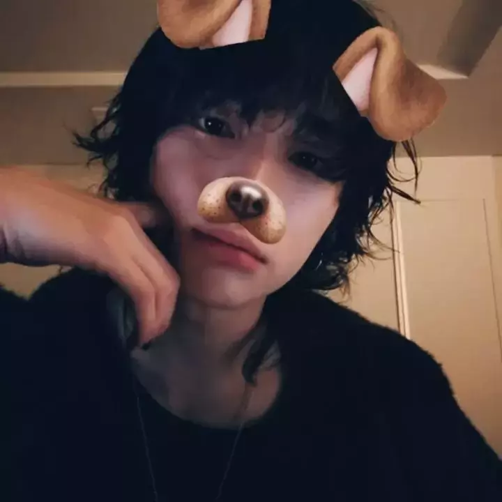 Thumbnail of Hyunjin