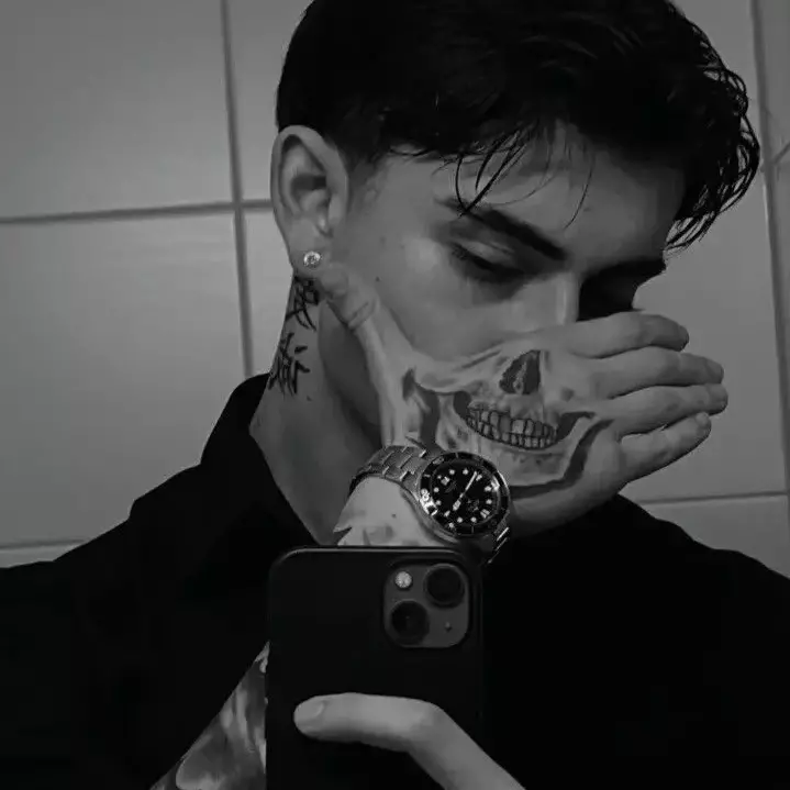 Thumbnail of Алекс Петров (Ассасино)