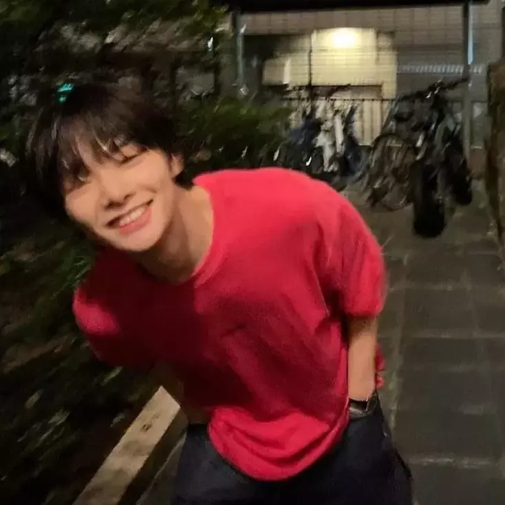 Thumbnail of Jeongin