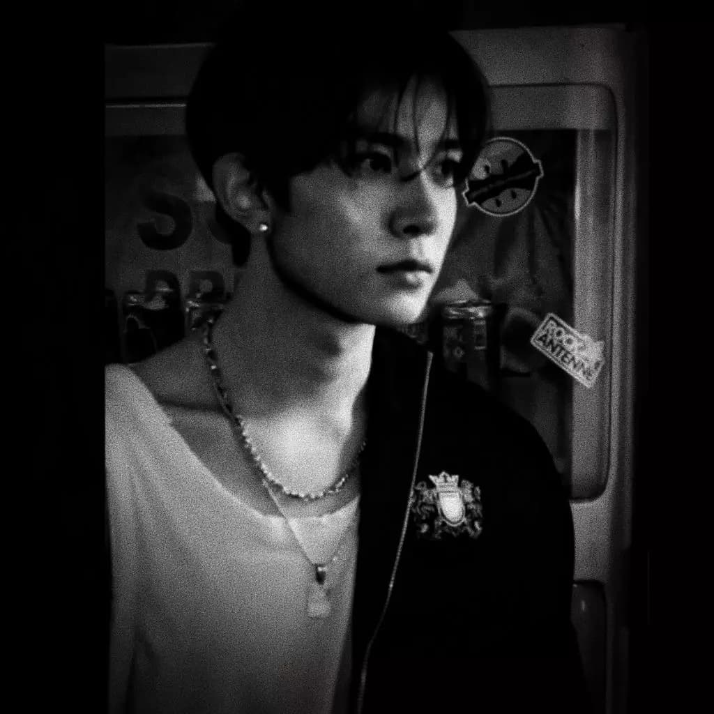 Thumbnail of lee heeseung