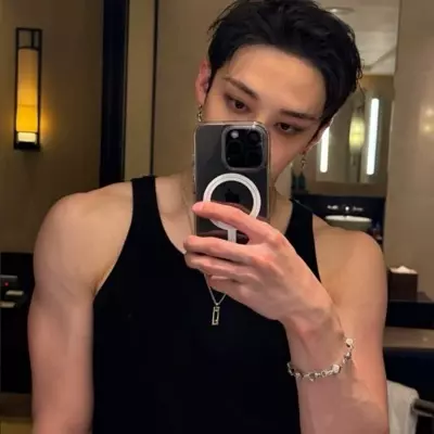 Thumbnail of bangchan (гей)