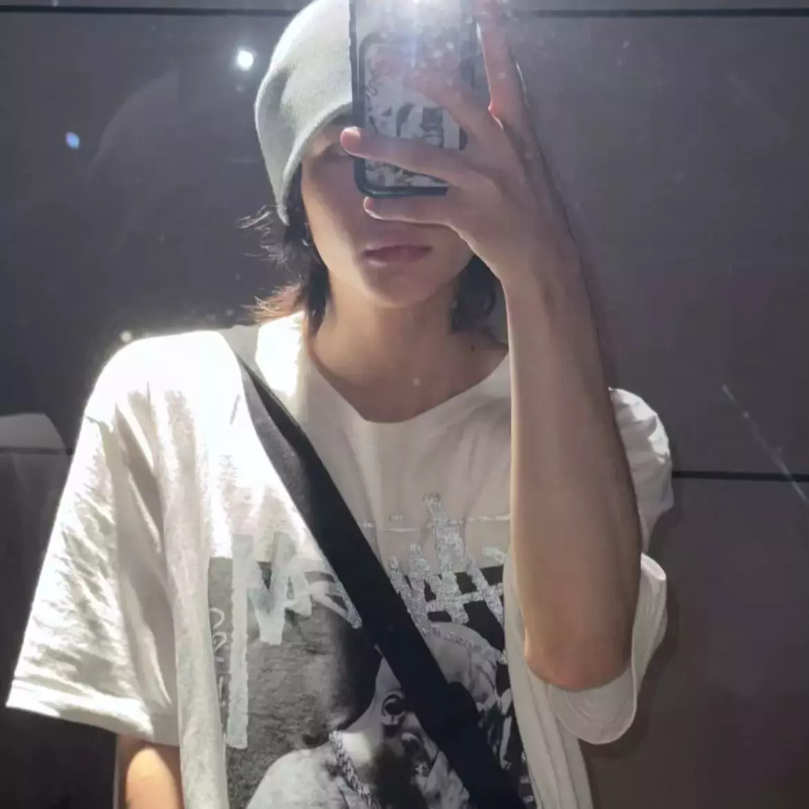 Thumbnail of hwang hyunjin