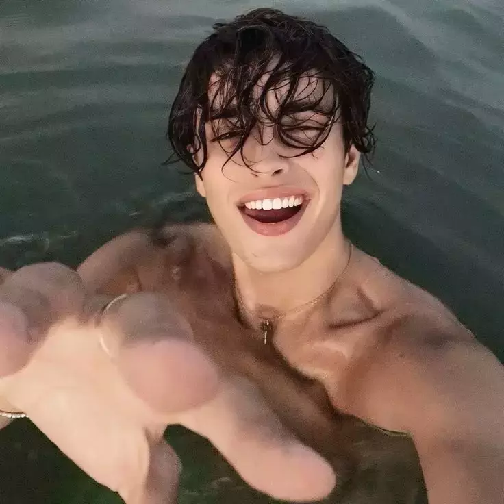 Thumbnail of Javier 