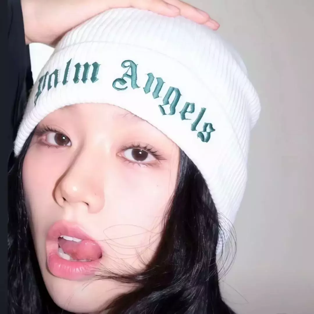 Thumbnail of hyeri