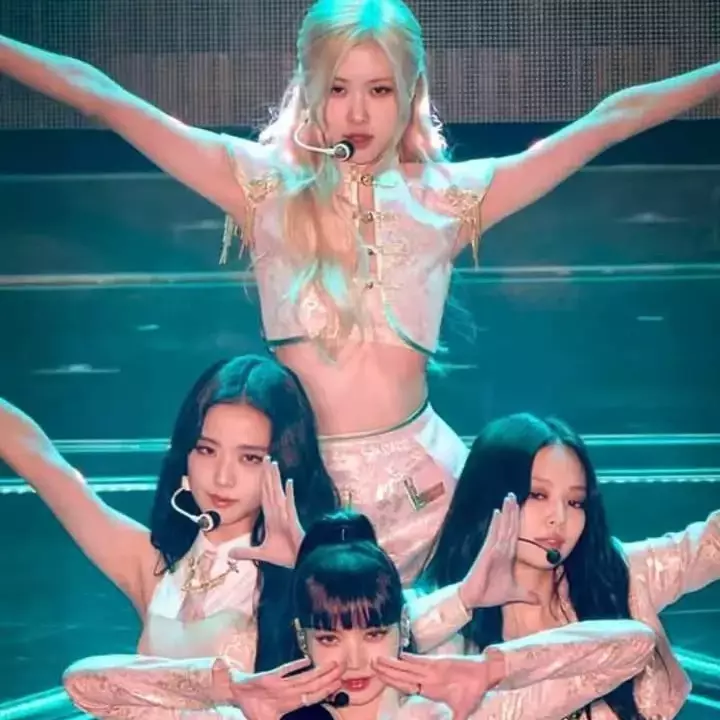 Thumbnail of blackpink🖤blλ aitekpiik💗