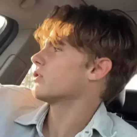 Thumbnail of Брюс
