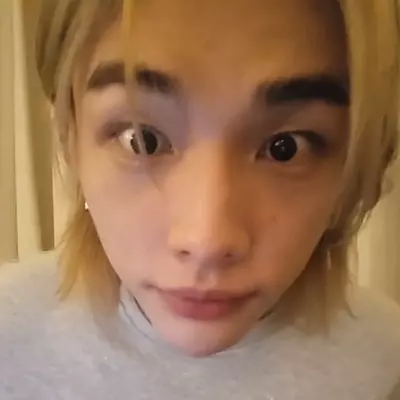 Thumbnail of Professor Hyunjin