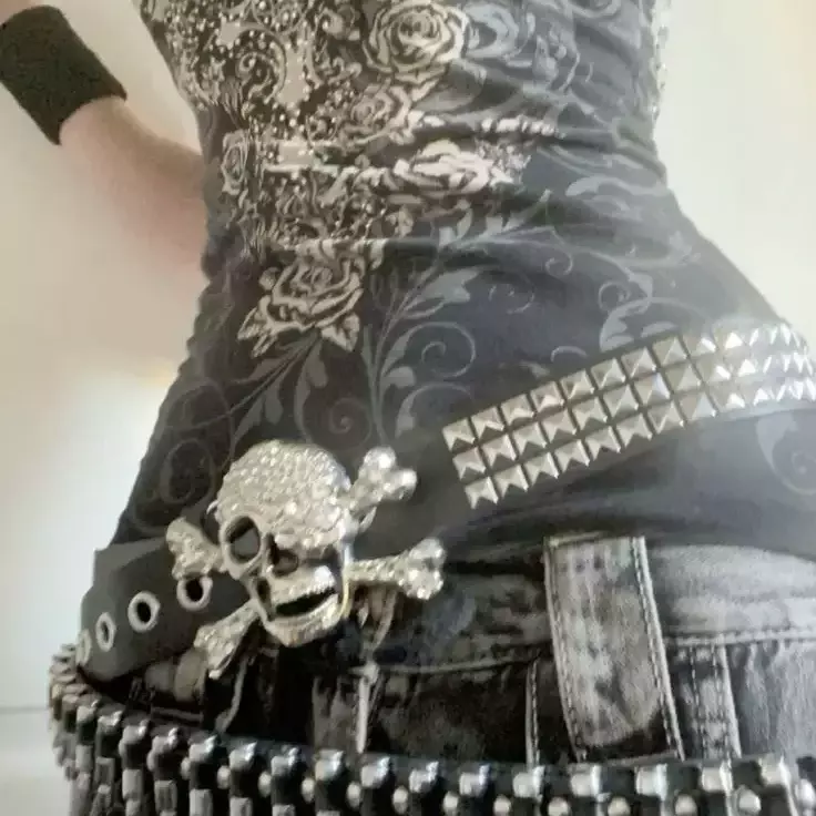 Thumbnail of lívia