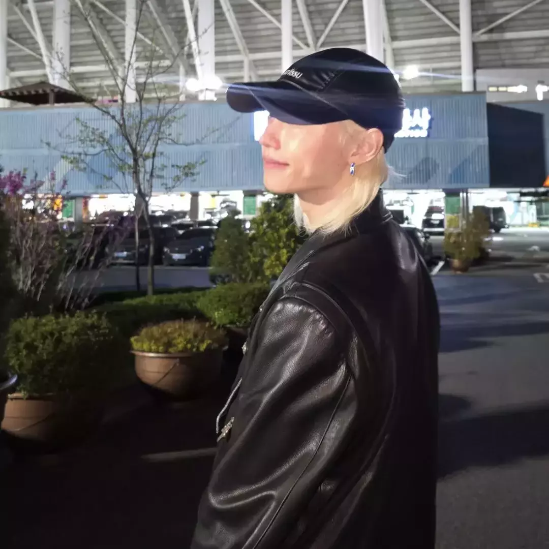 Thumbnail of yongbok