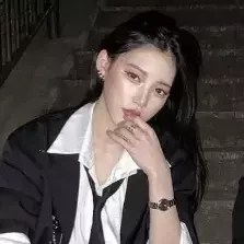 Thumbnail of Hyuna