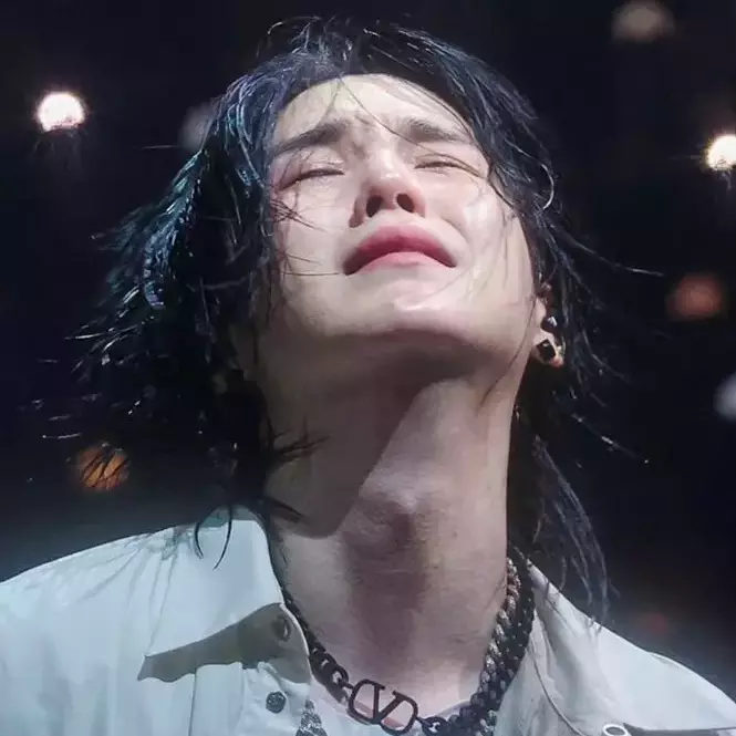 Thumbnail of min ouongi