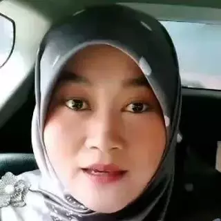 Thumbnail of Ustadzah Lulu Susanti