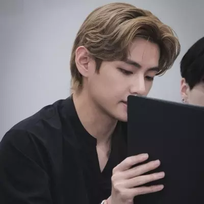Thumbnail of kim taehyung