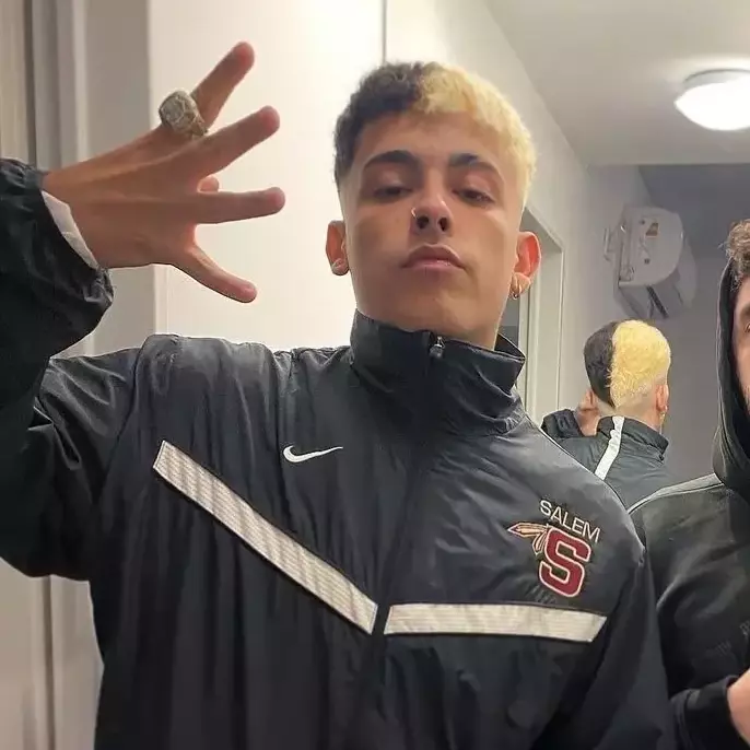 Thumbnail of Матео паласиос