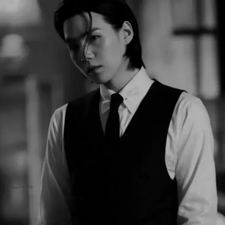 Thumbnail of min ouongi