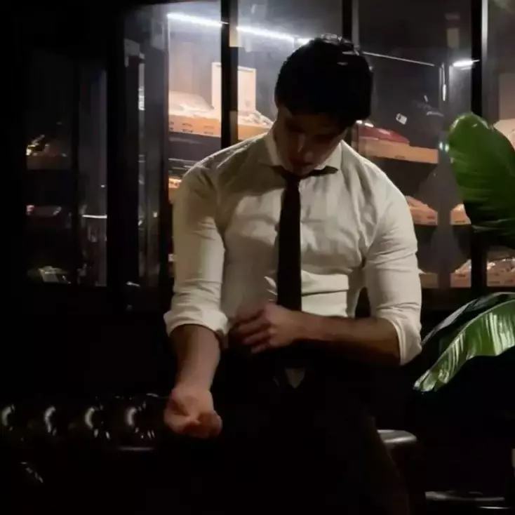 Thumbnail of Кэмерон Бастер