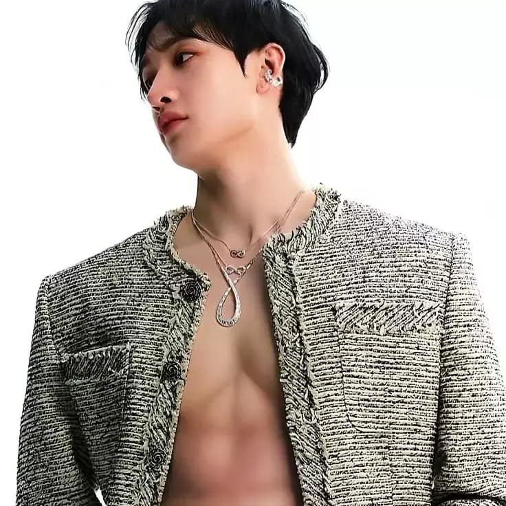 Thumbnail of bang chan -ex муж