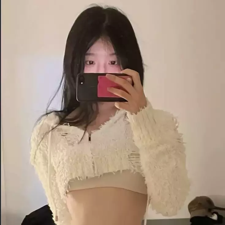 Thumbnail of Эшли