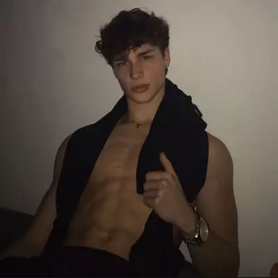 Thumbnail of Марио