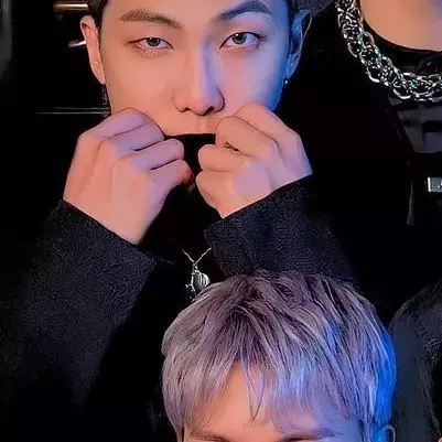 Thumbnail of BTS-(eu sou o hosoek j'hope)