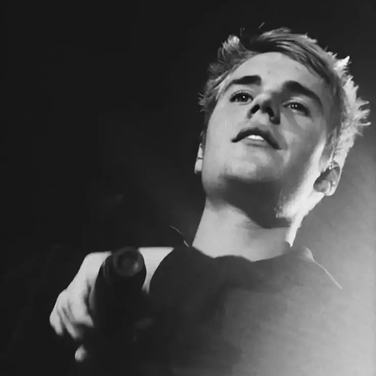Thumbnail of Justin Bieber