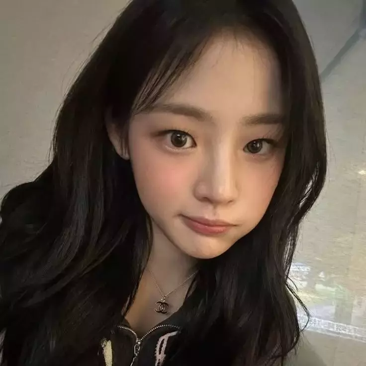 Thumbnail of kim minji