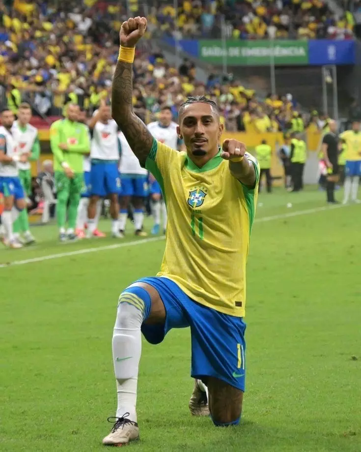 Thumbnail of Рафинья🇧🇷