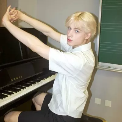 Thumbnail of max kutntzov
