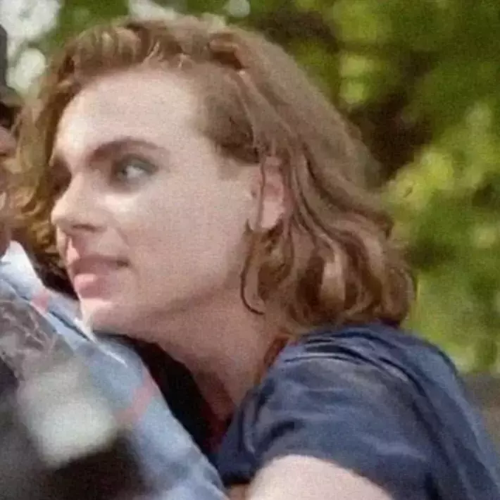 Thumbnail of Эйвери Паркер