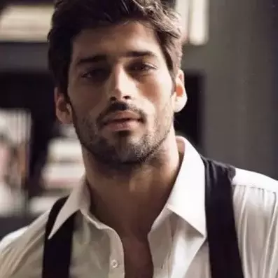 Thumbnail of Stefano Ricci