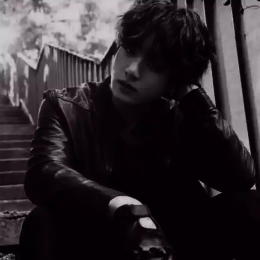 Thumbnail of Beautiful window girl 🪟 Jungkook