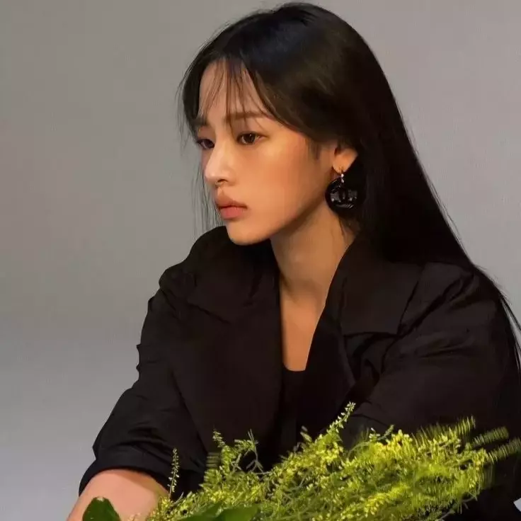 Thumbnail of Minji-Gl