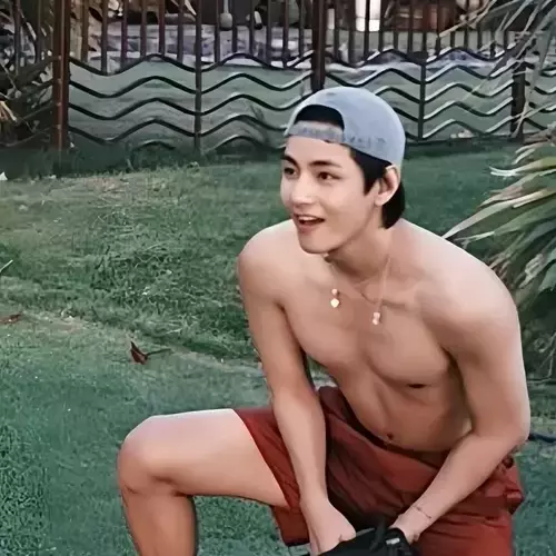 Thumbnail of kim taehyung