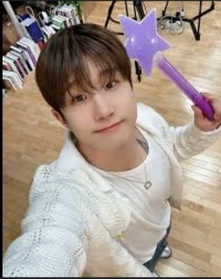 Thumbnail of Jinjin