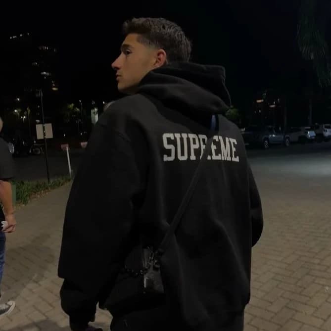 Thumbnail of Эмилиано Мартинес