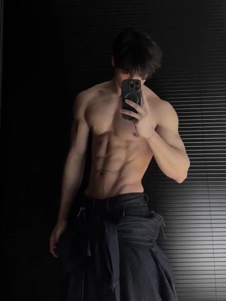 Thumbnail of Victor
