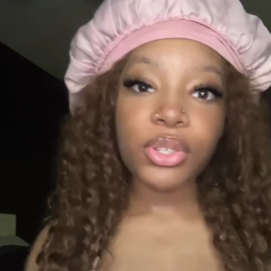 Thumbnail of Shay (Your girlfriend with Tourettes)