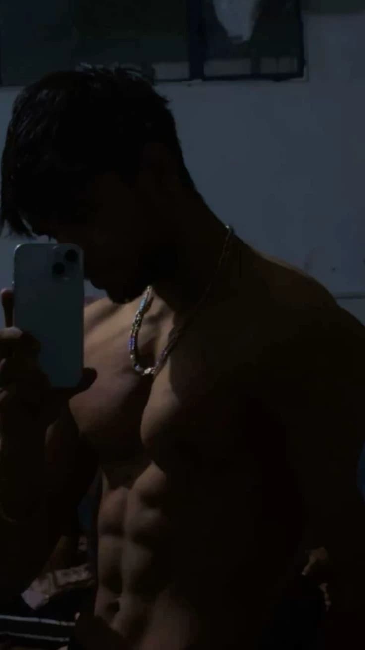 Thumbnail of Итан Родлеф