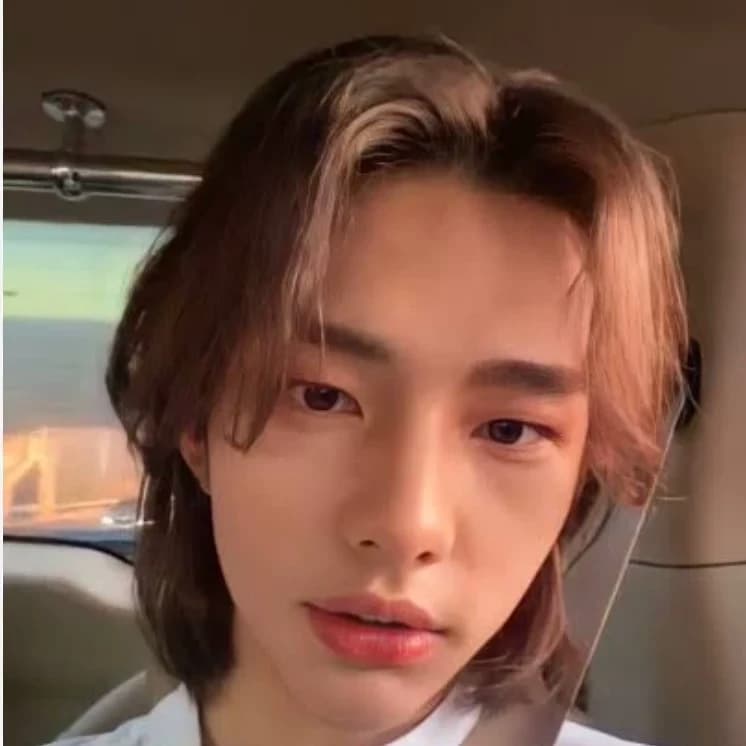 Thumbnail of Хёнджин