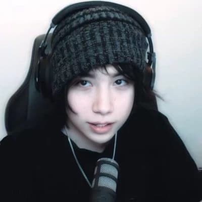 Thumbnail of Алекс Квакити