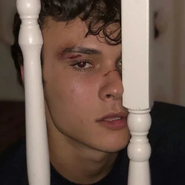 Thumbnail of Матео Риддл
