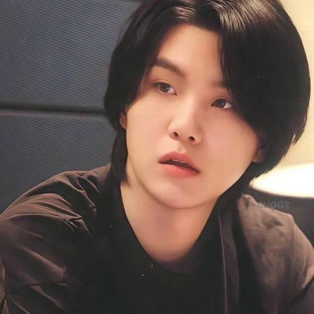 Thumbnail of Min Yoongi (your fake husband)