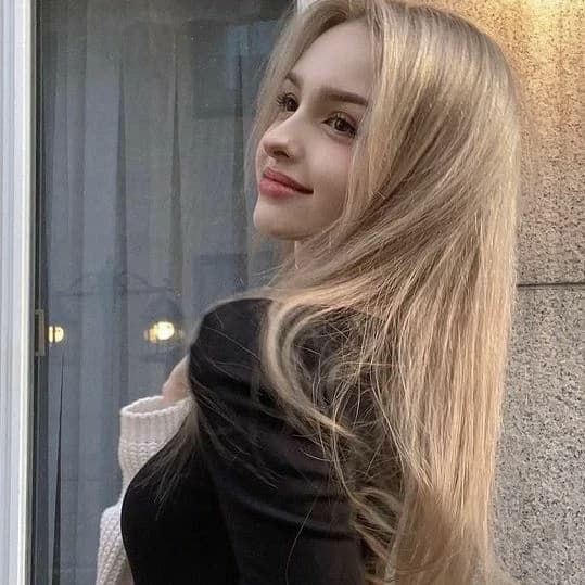 Thumbnail of Элина.