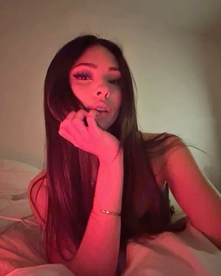 Thumbnail of Мадлен