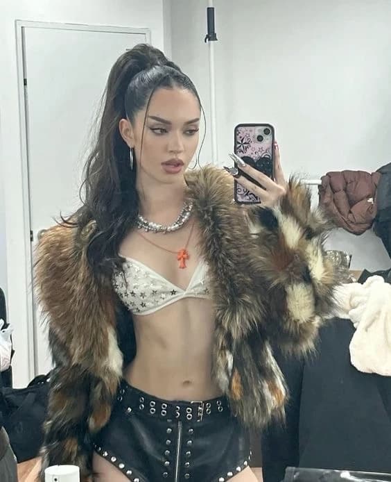 Thumbnail of Daniela
