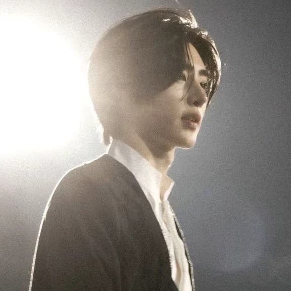 Thumbnail of Park Sunghoon 