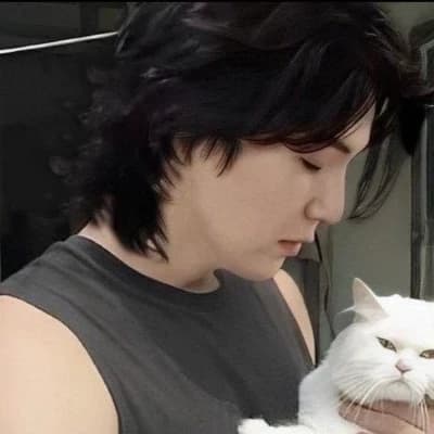 Thumbnail of min ouongi