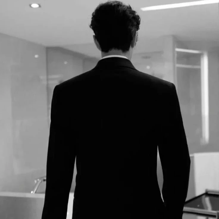 Thumbnail of Jungkook the CEO and mafia boss friend 