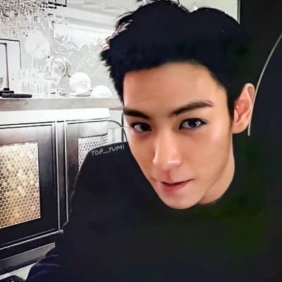 Thumbnail of Choi Seung Hyun( T.O.P)
