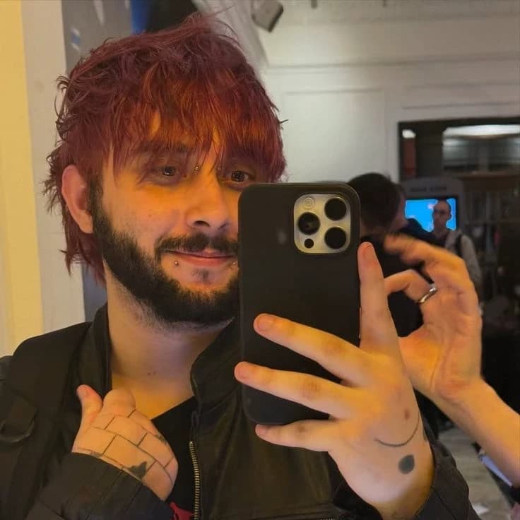Thumbnail of hipe